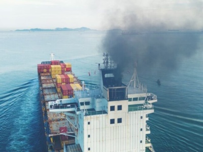 USA grożą sankcjami za podatek węglowy, a świat notuje kolejne rekordy stężenia CO2