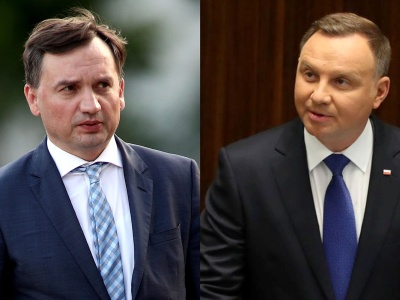 Zbigniew Ziobro wyśmiewa się z Dudy. 