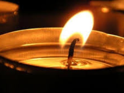 Polska liderem w Europie w produkcji i eksporcie zniczy nagrobnych