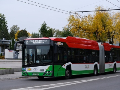 Do Lublina trafi 9 nowych przegubowych autobusów hybrydowych. MPK podpisało umowę z firmą Solaris
