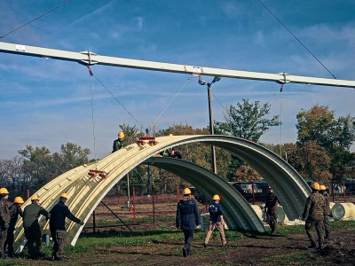 Technologia UBM: Saperzy budują pierwsze obiekty, a WAT bada odporność na ostrzał