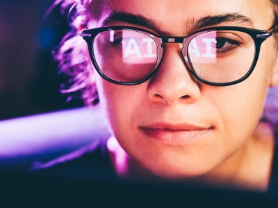 Sztuczna inteligencja w Polsce – jak firmy zwiększają efektywność i ROI