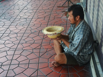 Internet zamienił się w wielki jarmark próśb o wsparcie. To zaszło już za daleko