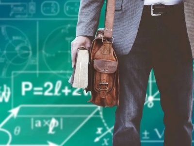 Co dalej z godzinami ponadwymiarowymi? Jest apel o szybką nowelizację Karty Nauczyciela