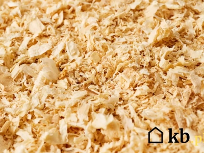 „Mieszam trociny z pelletem w proporcji 1:2” – forumowicze dzielą się ryzykownym patentem