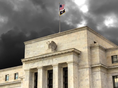 Fed ściął stopy i zapowiada koniec QT