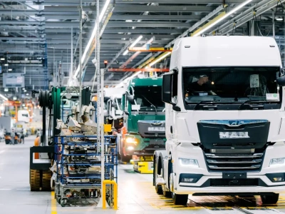 Zamówienia na nowe ciężarówki gwałtownie wzrosły – czy to już wyjście z kryzysu?