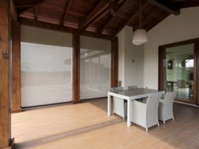 Rolety materiałowe – styl, wygoda i funkcjonalność w każdym wnętrzu