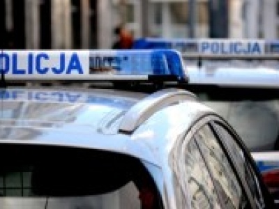 Budynek szkoły we Włodarach ostrzelany. Ewakuacja dzieci