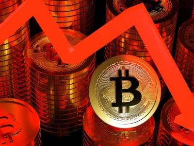 Obiecywali szybki zysk na kryptowalutach. Ślad po nich zaginął