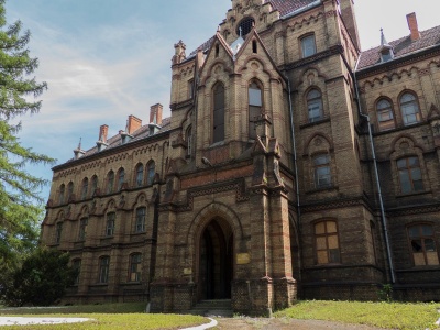 Perła Dolnego Śląska znów na sprzedaż. Od lat czeka na właściciela