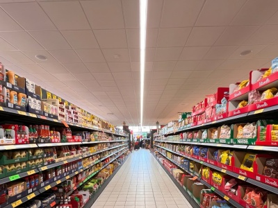 ​Czy 1 listopada sklepy będą otwarte? Gdzie na zakupy we Wszystkich Świętych?