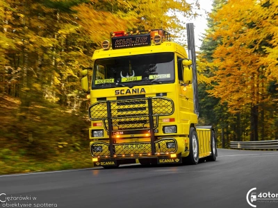 316 tys. km, trzy wydechy i oryginalne wnętrze w Scanii 143M 450 – Sesja Miesiąca 10/25