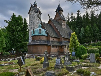 Najbardziej nietypowe cmentarze świata. Znajdziesz je także w Polsce