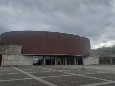 Niezwykły koncert! Muzyka Sojki i Miry Kubasińskiej zabrzmi w Kaplicy na Cmentarzu Komunalnym