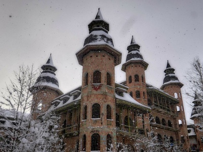 Polska pełna ruin i duchów. Zobacz miejsca, które budzą grozę i fascynację