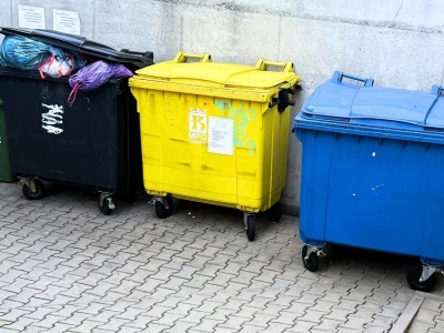 Nie segregujesz śmieci, zapłacisz więcej. Rząd daje samorządom zielone światło