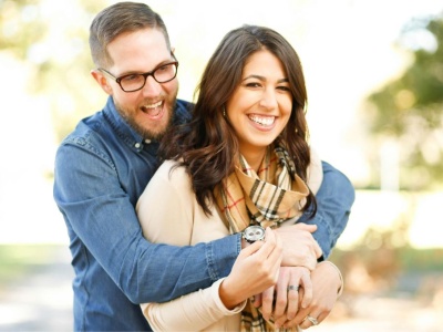 Kto jest szczęśliwszy w związku? Badania wskazują na mężczyzn