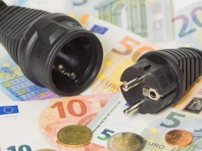 Bezcenna porada elektryka pomogła mi mocno obniżyć rachunki za prąd