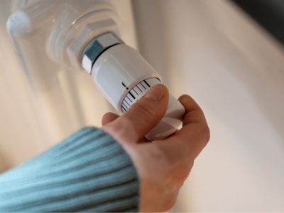 Jak ustawić termostat, żeby zaoszczędzić? Eksperci stosują jeden trik