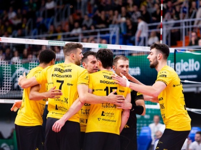 Beniaminek bezradny. Mistrz Polski był za mocny