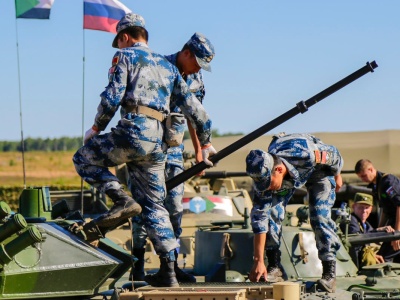 Chiny mają nową broń. Feilong ma robić brudną robotę za ułamek ceny