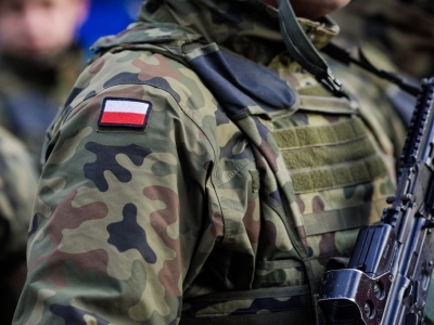 Polacy nie chcą do wojska. Jest nowy sondaż