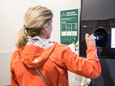 ​System kaucyjny działa już miesiąc. Wiemy, co z pieniędzmi z niezwróconych kaucji