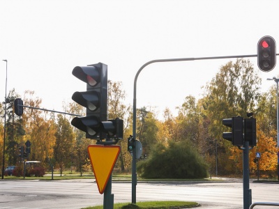 Utrudnienia na Rokicińskiej w Łodzi. Remont sygnalizacji świetlnej