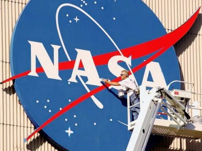 Kometa 3I/ATLAS zaniepokoiła Kim Kardashian. Szef NASA ją wyjaśnił