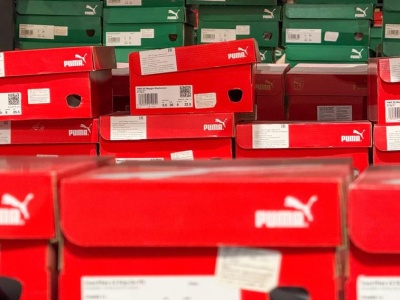 Producent kultowych butów zwalnia. Bez pracy 900 osób