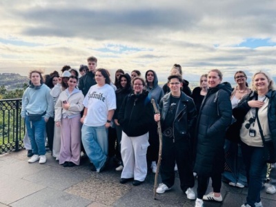 Październikowy dodatek z “Życia Szkoły”: Co słychać w Liceum Ogólnokształcącym Samorządowym?