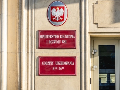 MRiRW o zarobkach rolników. Co według resortu utrudnia wsparcie tej branży?