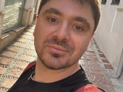 Daniel Martyniuk chwali się uroczą fotką syna. Internauci migiem doszukali się podobieństwa