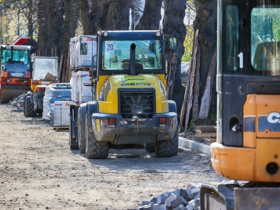 Autostrada kontra handel. Kompleks może zniknąć z mapy przez nowy wariant budowy