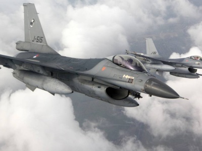 Rumunia kupiła 18 myśliwców F-16. Zapłacili za nie 1 euro