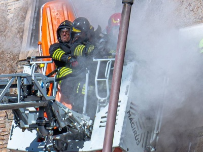 Zawalenie wieży w Rzymie. Nie żyje wydobyty spod gruzów robotnik