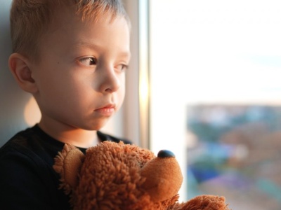 Nie tylko słodycze! Ten codzienny błąd żywieniowy sprawia, że dzieci są wiecznie zmęczone i marudne