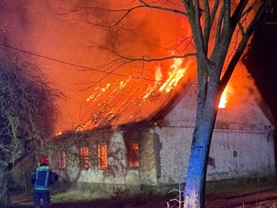 Dom jak pochodnia. Ogień zniszczył wszystko