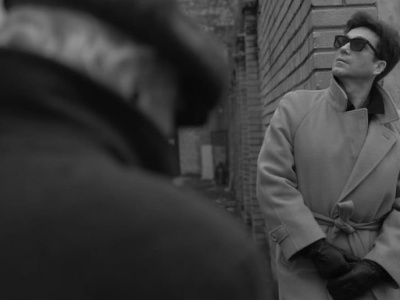 Marcin Dorociński odtworzył słynną sesję zdjęciową Zbyszka Cybulskiego