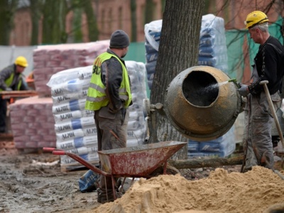 Dominują wśród pracujących obcokrajowców w Polsce. Jest ich już ponad 700 tys.