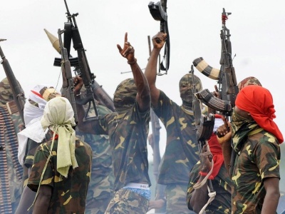 „Szanujcie naszą suwerenność” – i dajcie więcej pieniędzy. Trump, naloty i ignorowana rzeź. Będzie kolejna wojna?