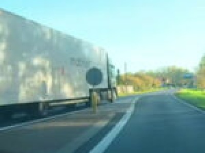 Groza na DK32 w Lubuskiem. Policja szuka kierowcy ciężarówki (NAGRANIE)