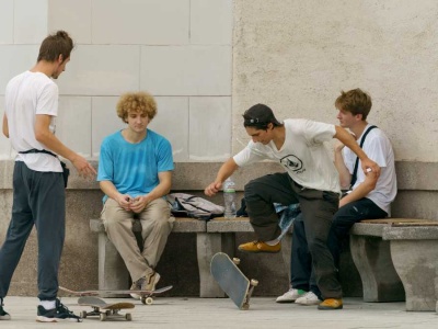 Cyfrowe dzieciństwo w Polsce. Od gier i AI przez patotreści po pornografię