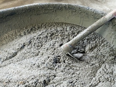 Firma produkująca cement z zarzutami o wspieranie terroryzmu, masowych zbrodni