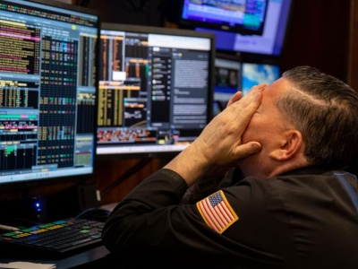 Największy spadek S&P500 i Nasdaq od ponad trzech tygodni