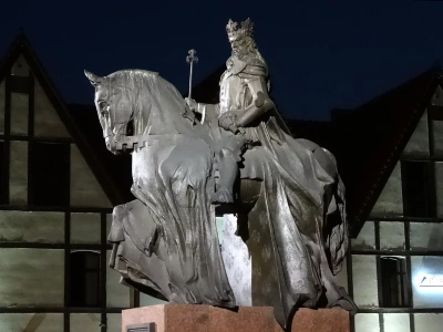 Co by było, gdyby nie zginął? Ta śmierć miała ogromne konsekwencje dla Korony