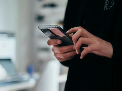 Allegro stawia na sztuczną inteligencję. Nowa aplikacja zmienia sposób robienia zakupów