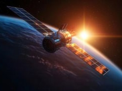 Google startuje z kosmicznym eksperymentem. Chcą wynieść centra danych na orbitę