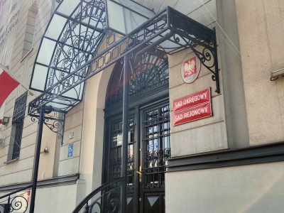 Czy zwolniona dyrektor DPS w Nowodworzu miała prawo wrócić na swoje miejsce pracy? Znamy postanowienie sądu